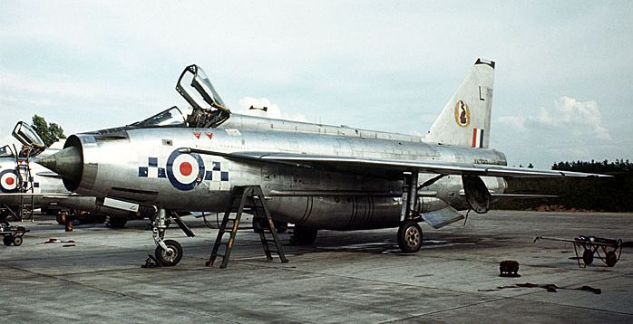 xn790prm.jpg (51626 bytes)
