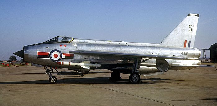 xp696tw.jpg (41892 bytes)