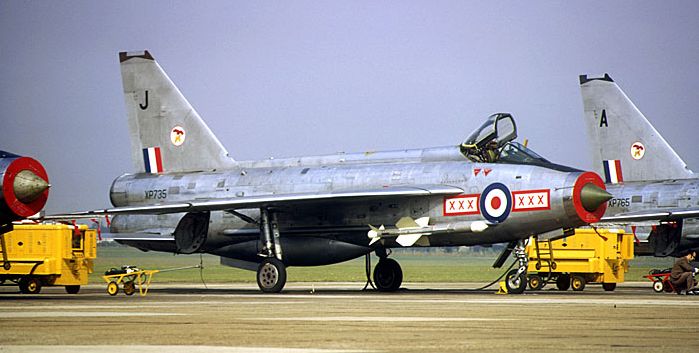 xp735tw.jpg (49013 bytes)