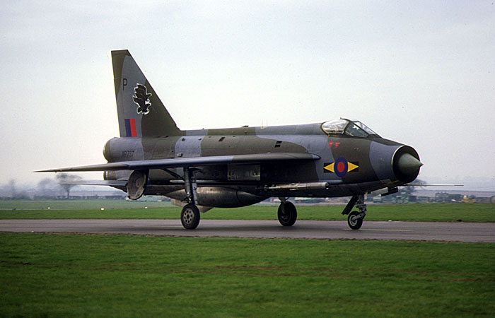 xp737tw11.jpg (57730 bytes)