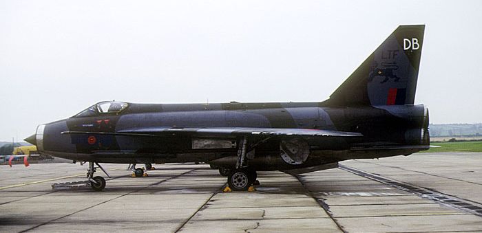 xp764twdb.jpg (34960 bytes)