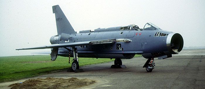 xp764twdecoy.jpg (36095 bytes)