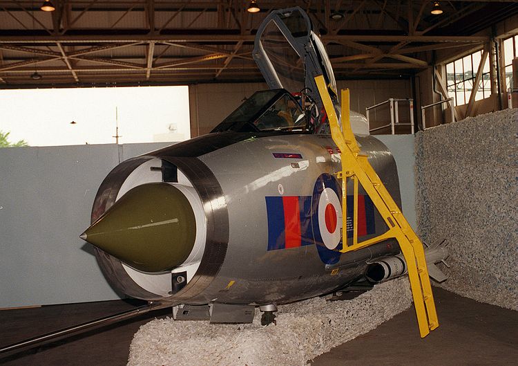 xs899gal.jpg (89393 bytes)
