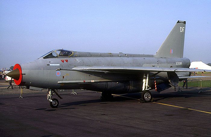 xs936twltf.jpg (61220 bytes)